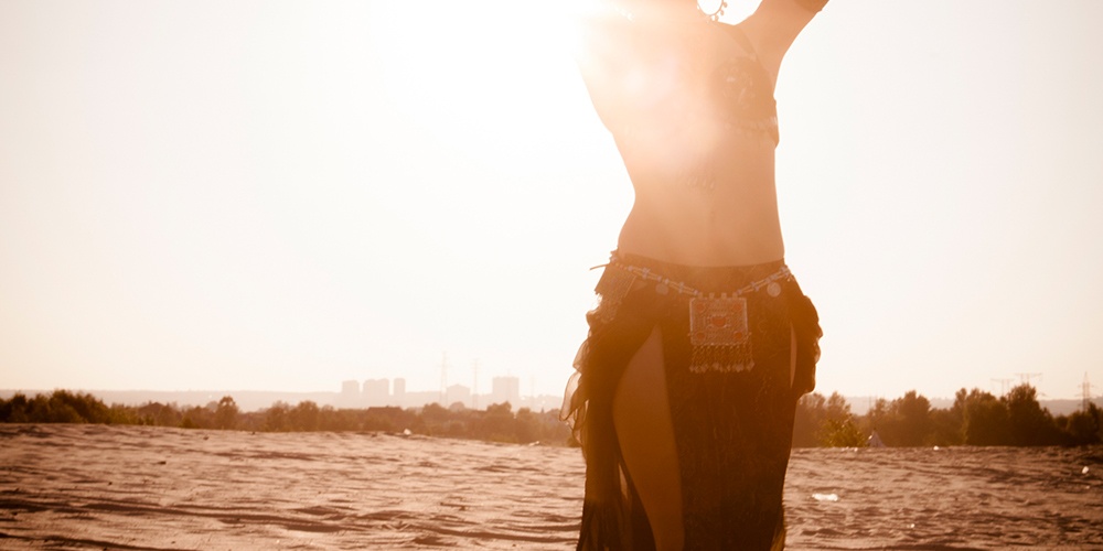 Belly Dancing Woman | Ear Candling + Belly Dancing Wichita | Therapeutic Massage for Women